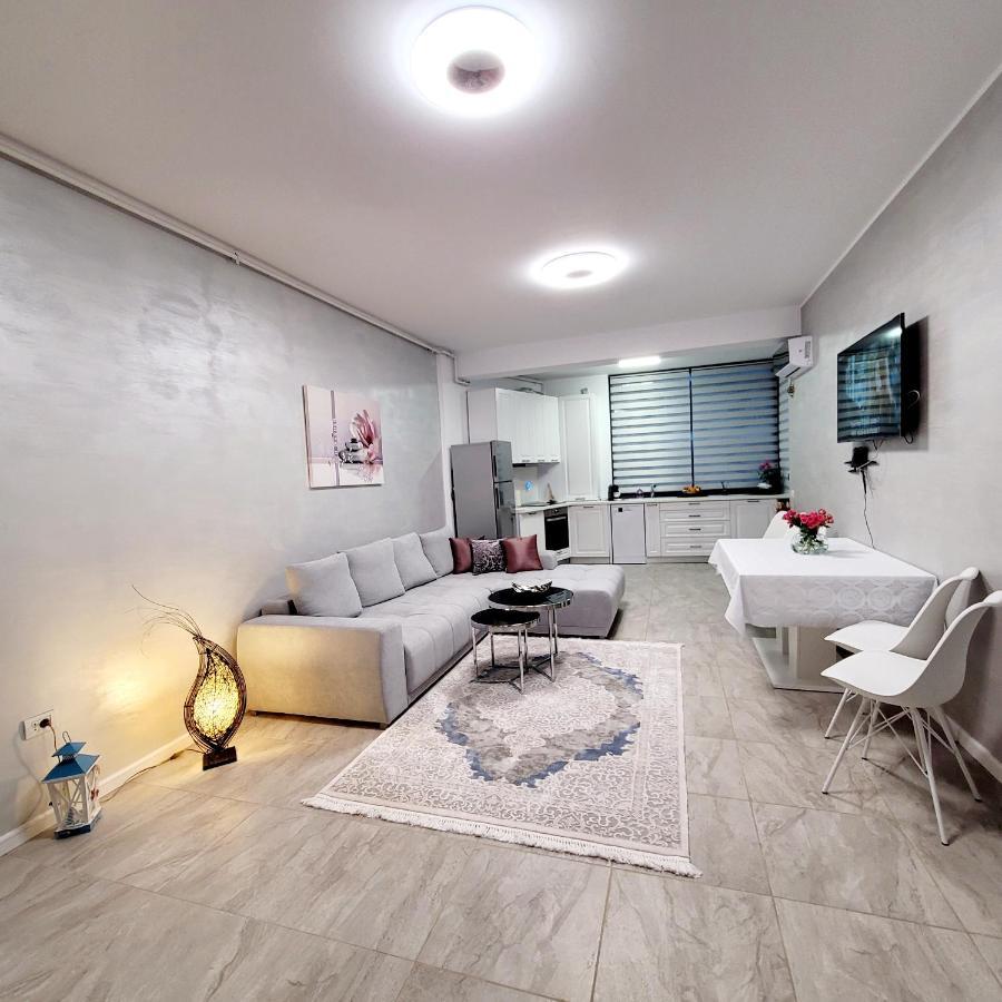 Zen Garden Apartament De Lux Nou Pe Malul Marii Constança Exterior foto